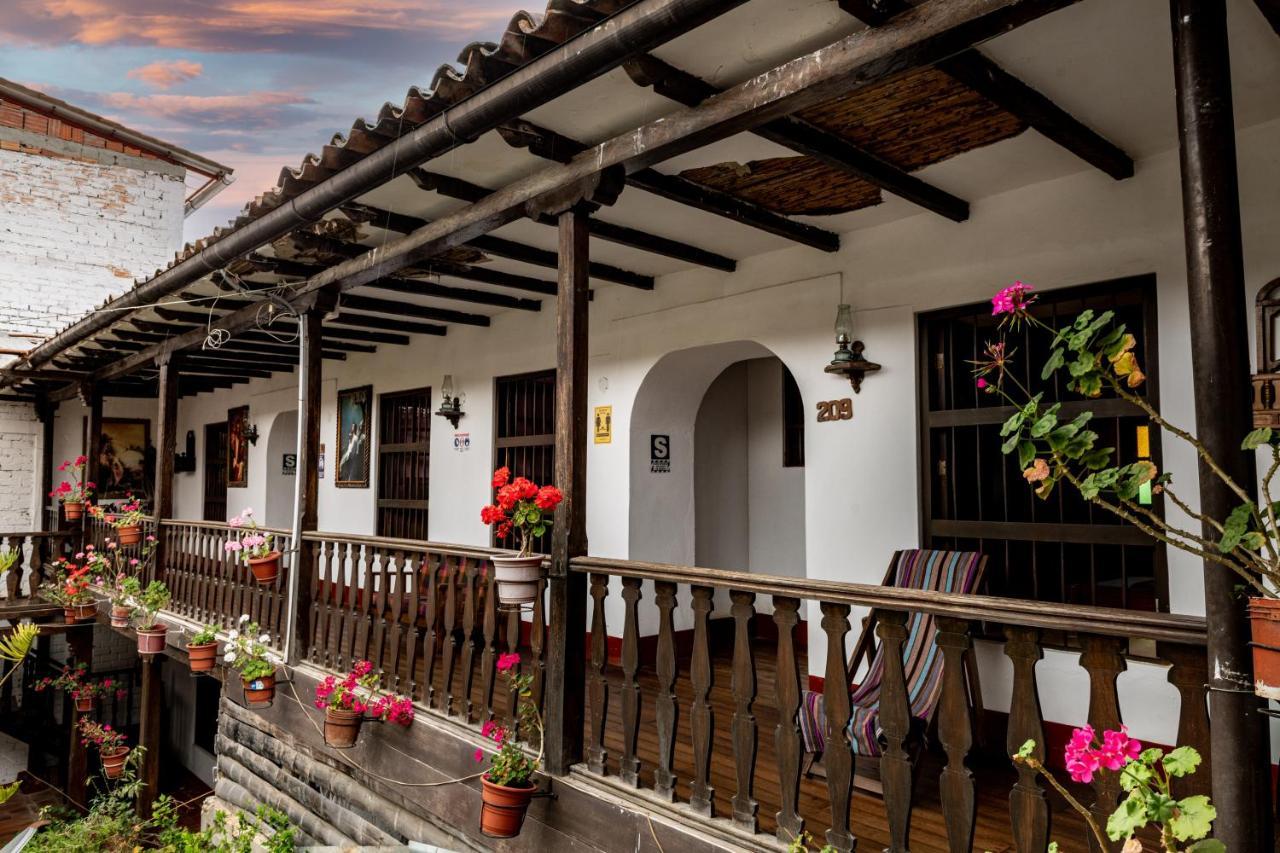 Fidelisima Hotel Chachapoyas Buitenkant foto