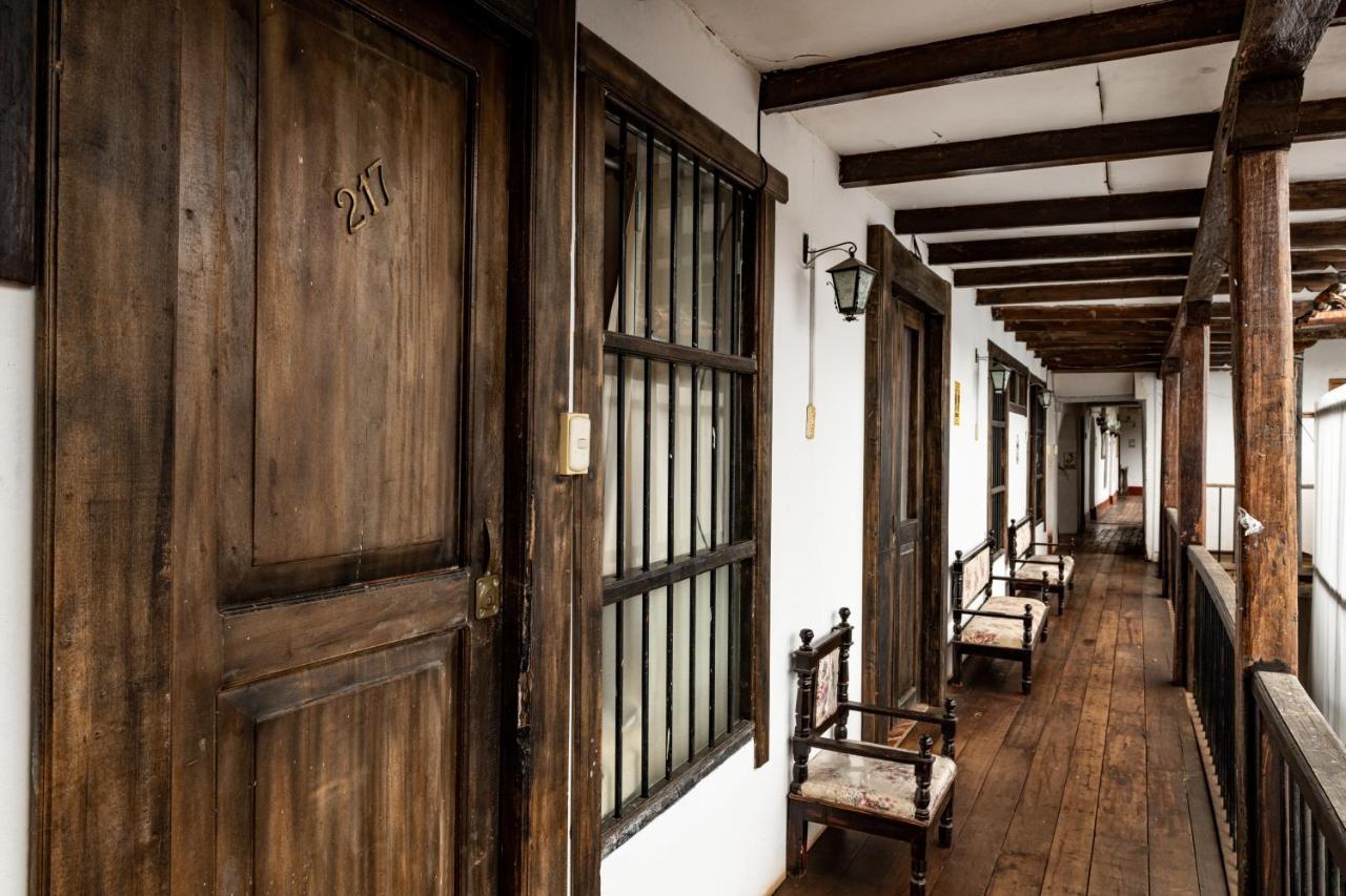 Fidelisima Hotel Chachapoyas Buitenkant foto