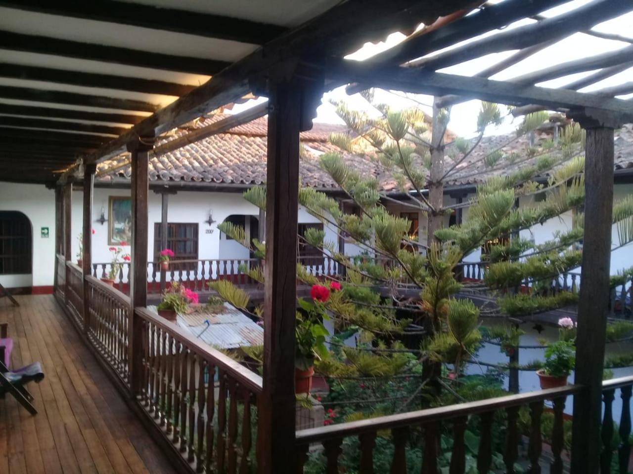 Fidelisima Hotel Chachapoyas Buitenkant foto