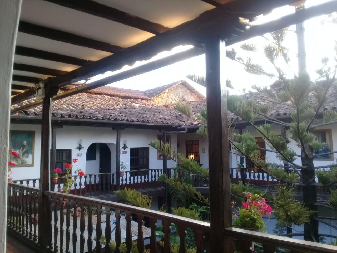 Fidelisima Hotel Chachapoyas Buitenkant foto