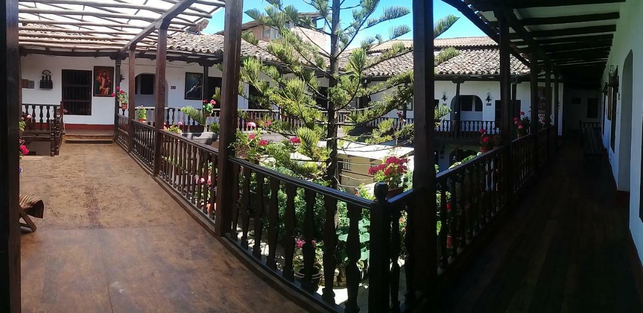 Fidelisima Hotel Chachapoyas Buitenkant foto